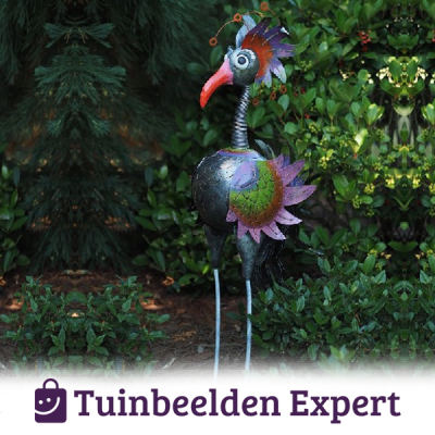 metalen tuinbeeld buitenaardse vogel