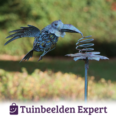 Metalen tuinbeeld ”Blauwe kraai”